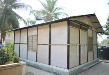 Small Houses and Kiosks from Plastic Waste a Big Draw Plastic House